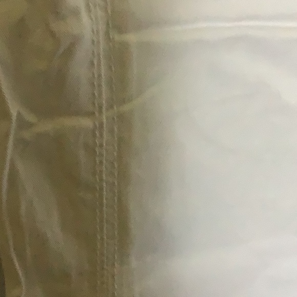 Larry Levine size 10 white capris - Picture 5 of 6